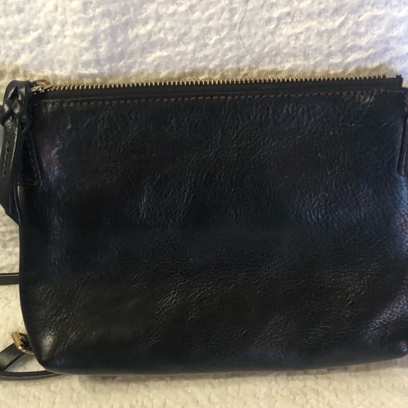 Dooney and Bourke Small Crossbody Bag in Black Florentine Leather. EUC - Picture 3 of 9